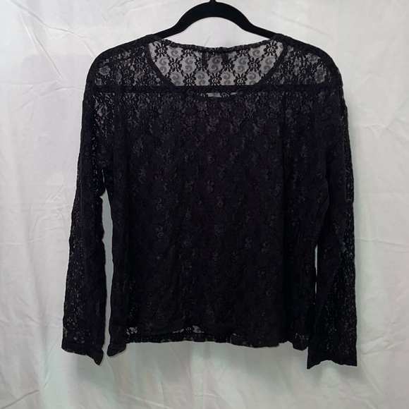 EUC 3X Sheer Lace Top - Picture 3 of 3